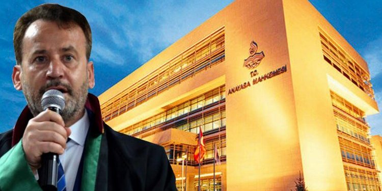 AYM’nin yeni üyesi Kenan Yaşar yemin etti