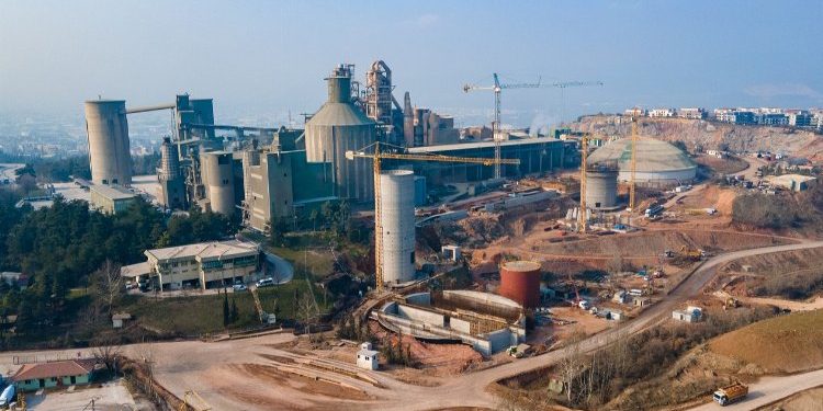 Bursa Çimento’dan 120 milyon Euro’luk yeni yatırım