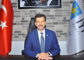 Bursa Mustafakemalpaşa’da İYİ Parti ‘yalan siyaseti’ni halka şikayet etti