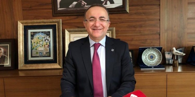 Bursa’da Başkan mali müşavirlerin sorunlarını anlattı