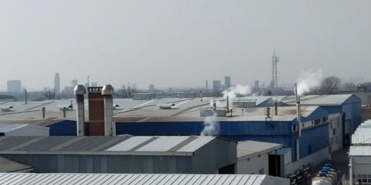 Bursa’da suyu zehirlenen mahallenin havası da zehirleniyor