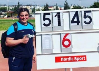 Bursalı Sıla Açıkbaş ‘Çekiç Atma’da Türkiye Şampiyonu oldu