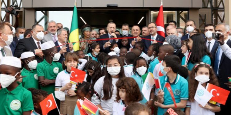 Cumhurbaşkanı Erdoğan, Dakar Büyükelçiliği Kançılarya Binası’nın açılışını yaptı