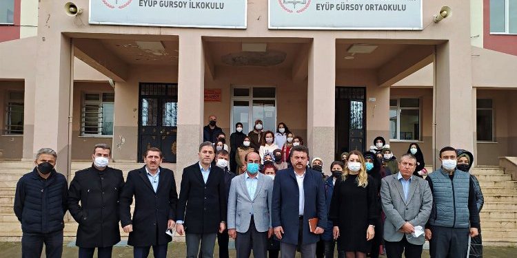 Eğitim Bir Sen Bursa 1 Nolu Şube Başkanı Acar: “Meslek Kanunu bir kez daha düşünülmeli”