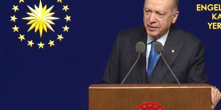 Kamuya 2 bin 927 engelli memur ataması yapıldı