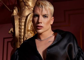 Kerimcan Durmaz şov için kesenin ağzını açtı…