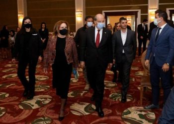 “Kıbrıs Türk toplumunda en önemli etken, sağlam aile yapısıdır”