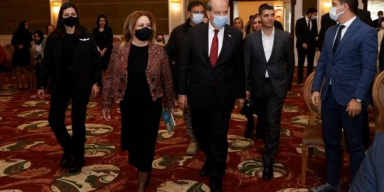 “Kıbrıs Türk toplumunda en önemli etken, sağlam aile yapısıdır”