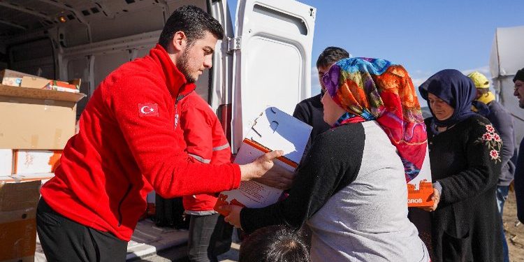 Kızılay 19 milyon ihtiyaç sahibine ulaşacak