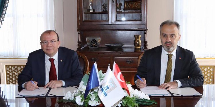 Kültür Başkenti Bursa’ya Ticaret Borsası’ndan güçlü destek
