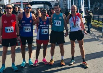 Manisa’dan Ahmet Bayram, Trabzon’da kürsüde yer aldı