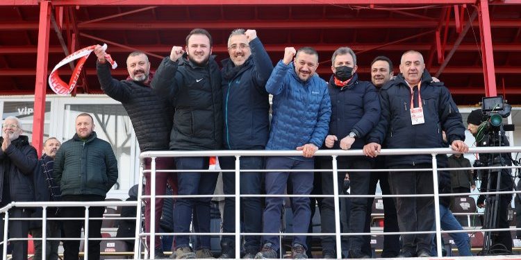 Nevşehir Belediyespor şampiyonluk yolunda