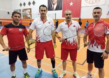 Niğde Veteran Badminton Takımı şampiyona hazırlıklarına devam ediyor