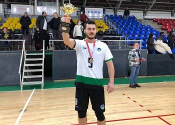 Şampiyon Sakarya Büyükşehir Belediyespor oldu