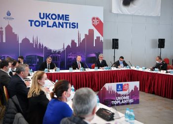 Taksiler paralı geçişlerde tek yönde ücret alabilecek