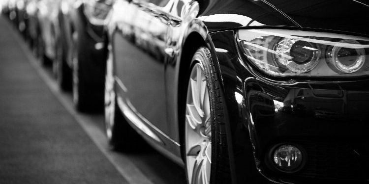 Tüketici ikinci el otomobilde indirimi bekliyor