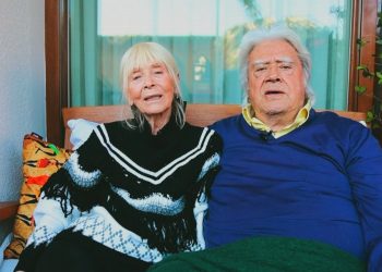 Ünlülerden anlamlı Sevgililer Günü mesajı