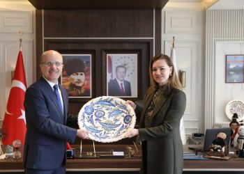 YÖK Başkanı Özvar: “DEÜ her zaman takip ettiğim bir üniversite”