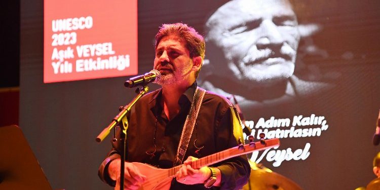 Ender Balkır Aşık Veysel için söyledi