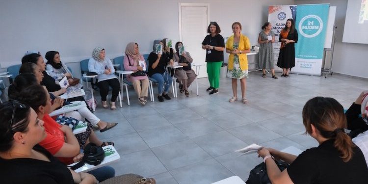 Kadın sağlığı eğitimleri başladı