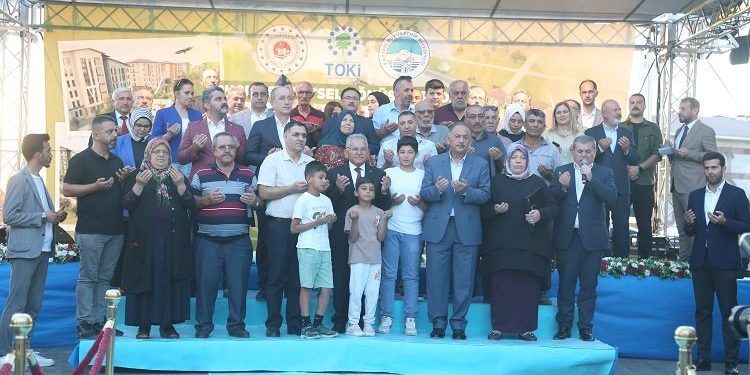 Kayseri Oruçreis’te 572 vatandaş evlerine kavuştu