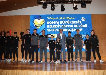 Konya Büyükşehir sporcularıyla buluştu