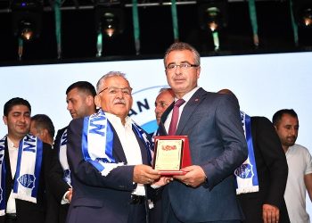 Memduh Büyükkılıç’tan Özvatan’a doğal gaz müjdesi