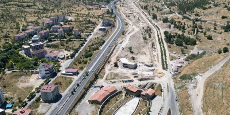 Nevşehir Millet Bahçesi hızla ilerliyor
