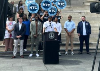 New York’tan Biden’a göçmen çağrısı