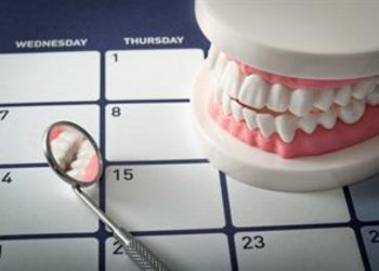 Yaş ilerlerken diş sağlığını korumak önemli