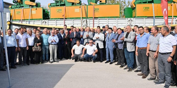 Çiftçiye bir hibe daha! Selektörle tohum ekecekler