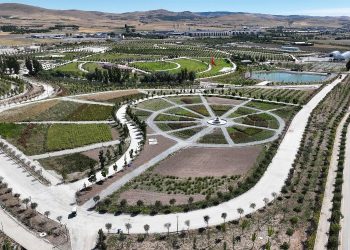 Türkiye’nin en büyük tarım kampüsü kapılarını açtı