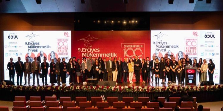 9. Erciyes Mükemmellik Zirvesi düzenlendi!