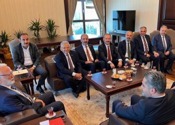 AK Parti Kayseri heyetinden Ankara çıkarması