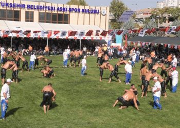 Başkent er meydanına döndü