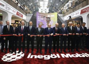 Bursa İnegöl’de ‘Mobilya Şöleni’ başladı