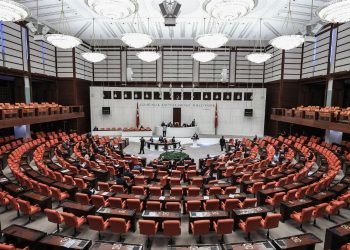 Meclis yarın açılıyor