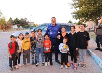 Mehmet Savran mahalleleri geziyor