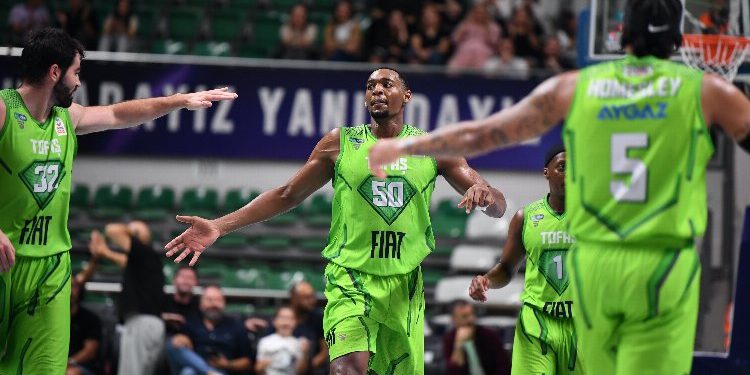 TOFAŞ sezona galibiyetle başladı