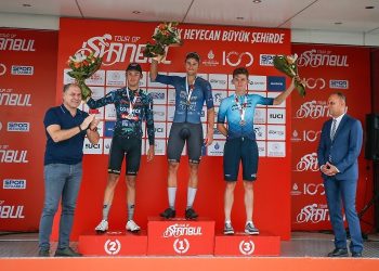 Tour of İstanbul’a Stampe imzası