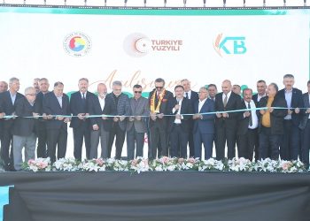 İç Anadolu’nun en büyük Canlı Hayvan Borsası açıldı