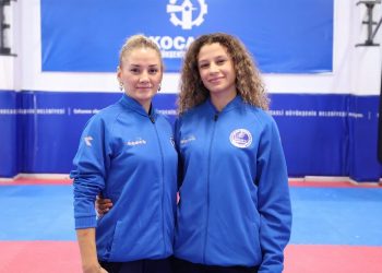 Kağıtsporlu kardeşler dünya şampiyonasında