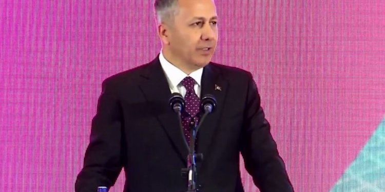 Tefecilere emniyetten operasyon