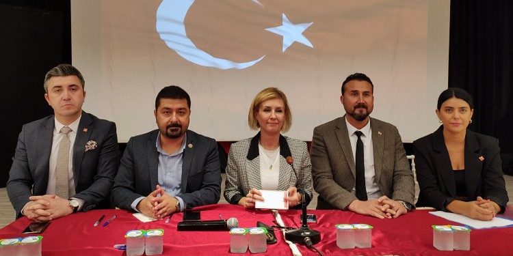 Edirne Keşan’da CHP danışma kurulu toplandı
