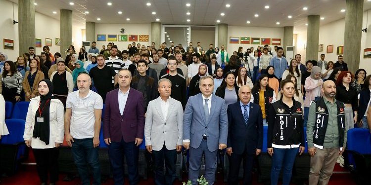ERÜ’de “Madde Bağımlılığı ile Mücadele” anlatıldı