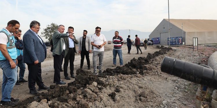 Hamza Dağ’dan ‘Dip Çamuru’ projesine tam not