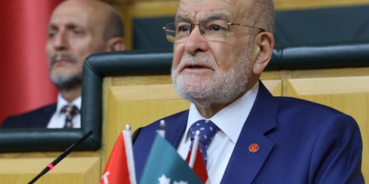 Karamollaoğlu: ABD’yi dost görenin başka düşmana ihtiyacı yok!