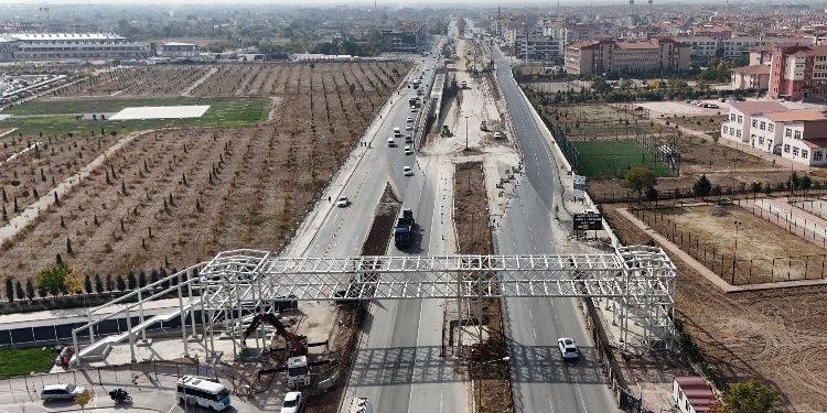 Konya’daki köprülü kavşak bahardan önce tamamlanacak