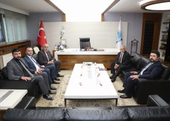 MHP Kayseri’den Büyükkılıç’a ziyaret