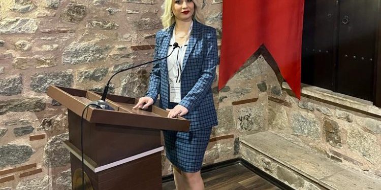 Otizmin belirtilerine dikkat!